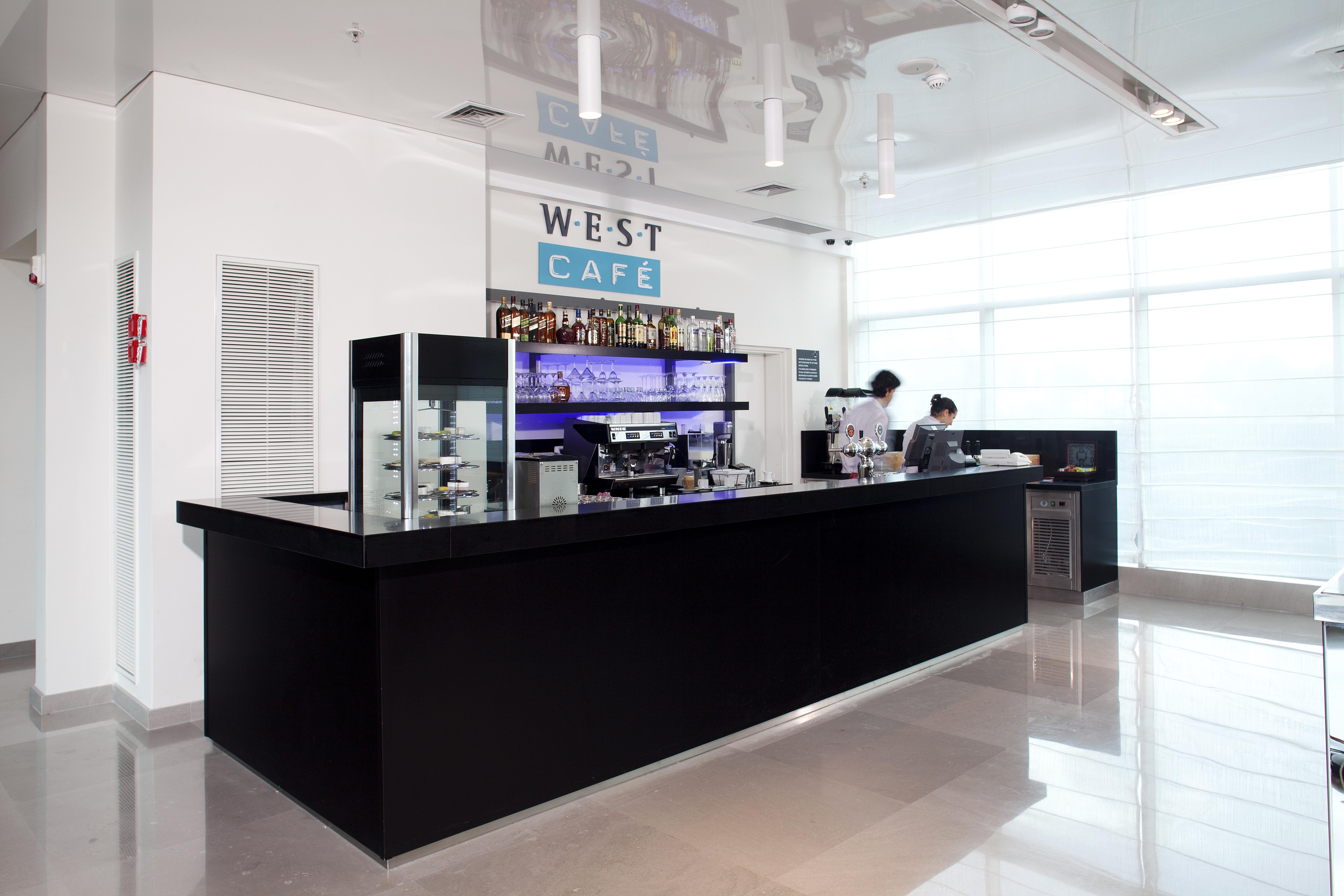 West All Suites Hotel Ασντόντ Εξωτερικό φωτογραφία