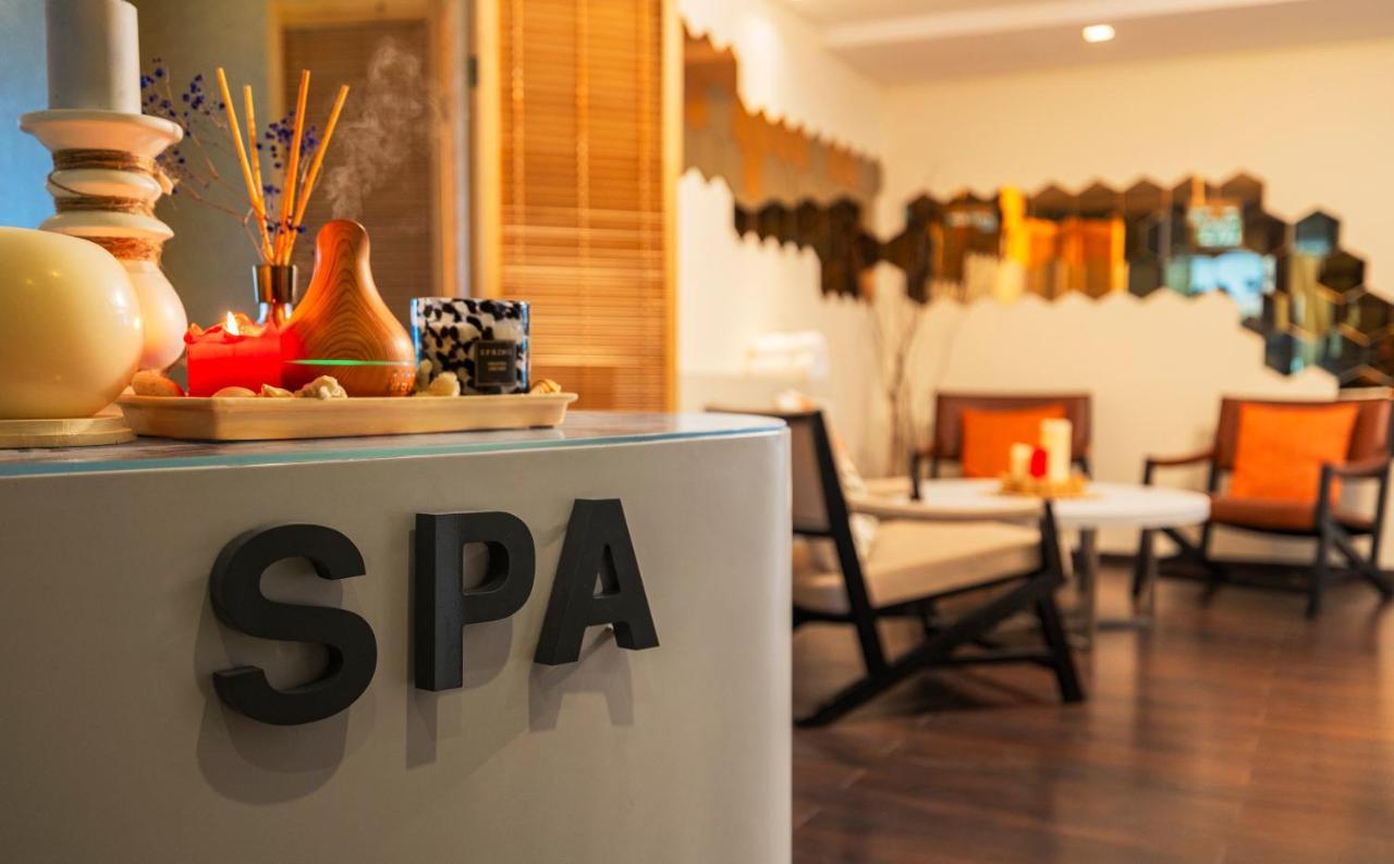 West All Suites Hotel Ασντόντ Εξωτερικό φωτογραφία