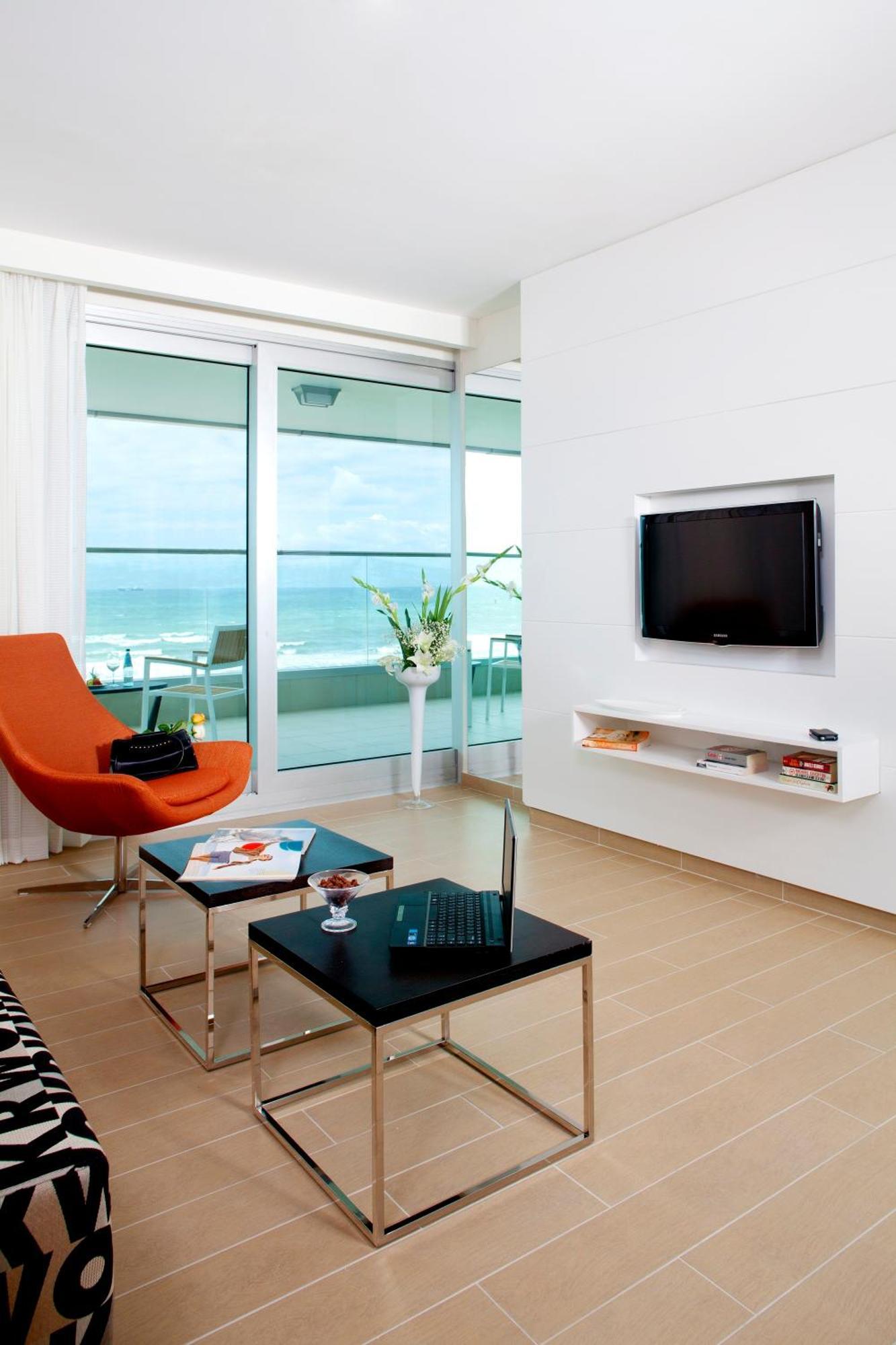 West All Suites Hotel Ασντόντ Δωμάτιο φωτογραφία